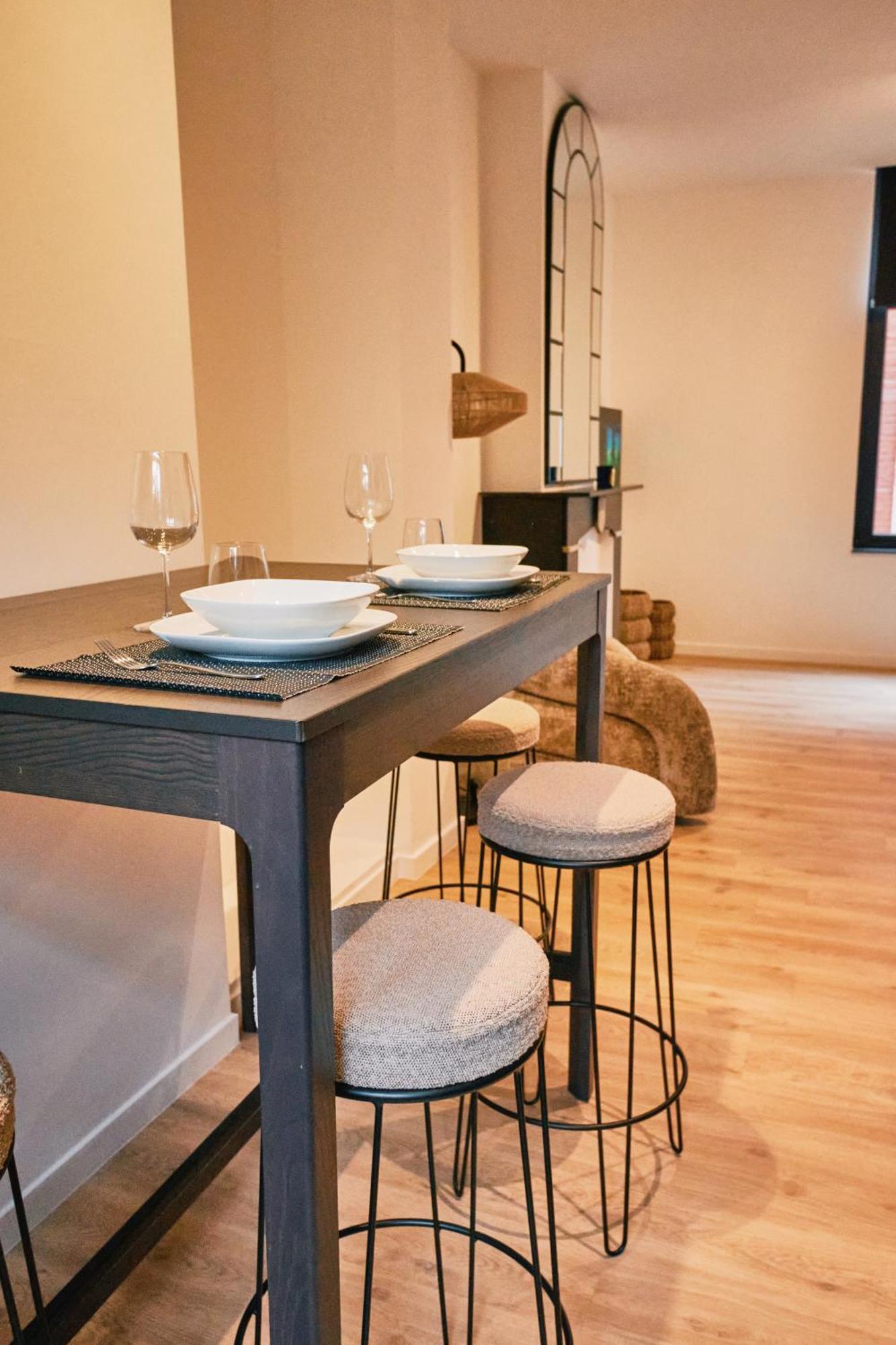 Urbanchic Appartement Cosy 1B เลียจ ภายนอก รูปภาพ
