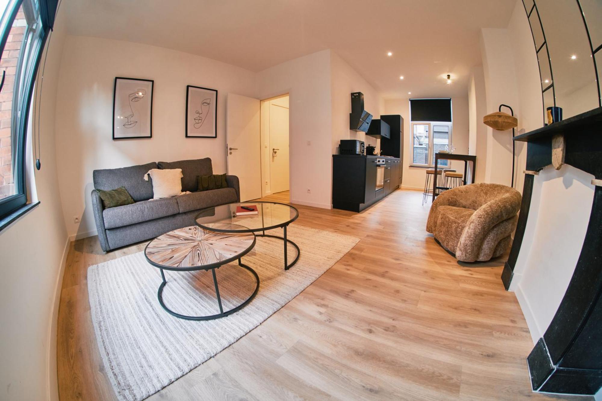 Urbanchic Appartement Cosy 1B เลียจ ภายนอก รูปภาพ